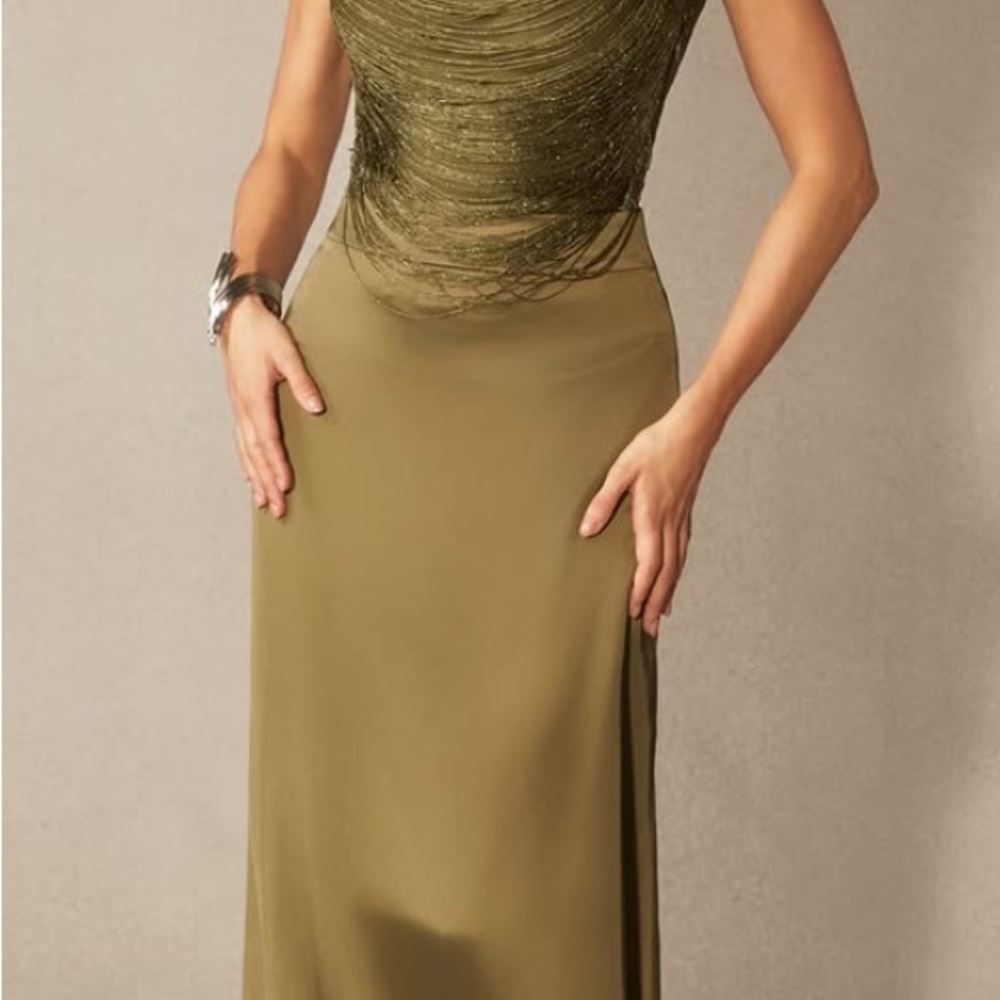 Chic Olive Green Formal Gown
